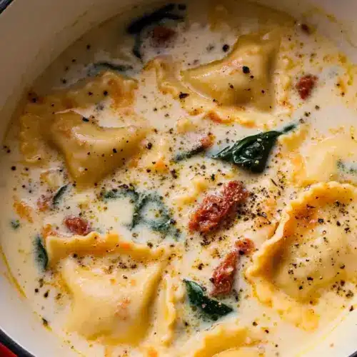 Creamy Tuscan Ravioli Soup