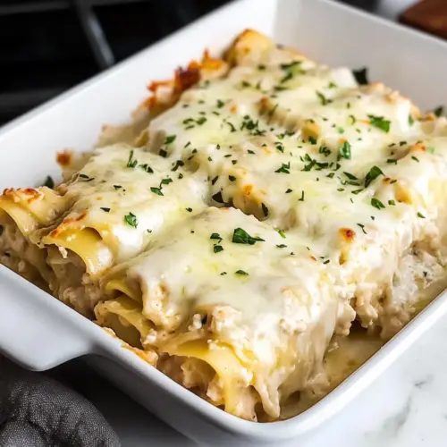 Chicken Alfredo Lasagna Roll Ups